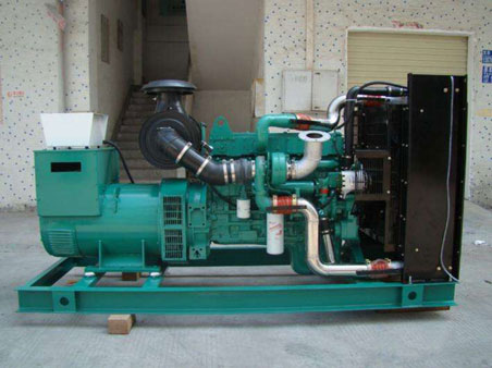 喀什1100kw康明斯柴油发电机组图片 喀什1100kw康明斯柴油发电机组图片